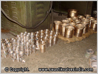 Ball Valves - 3 Piece Ball Valves - Gun Metal Foot Valves manufacturing unit - swastik Valves Ludhiana Punjab India