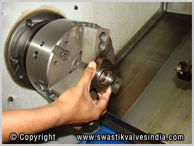 Ball Valves - 3 Piece Ball Valves - Gun Metal Foot Valves manufacturing unit - swastik Valves Ludhiana Punjab India